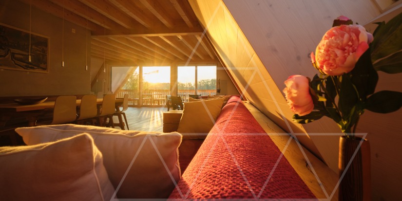 Wohnzimmer im Morgenlicht