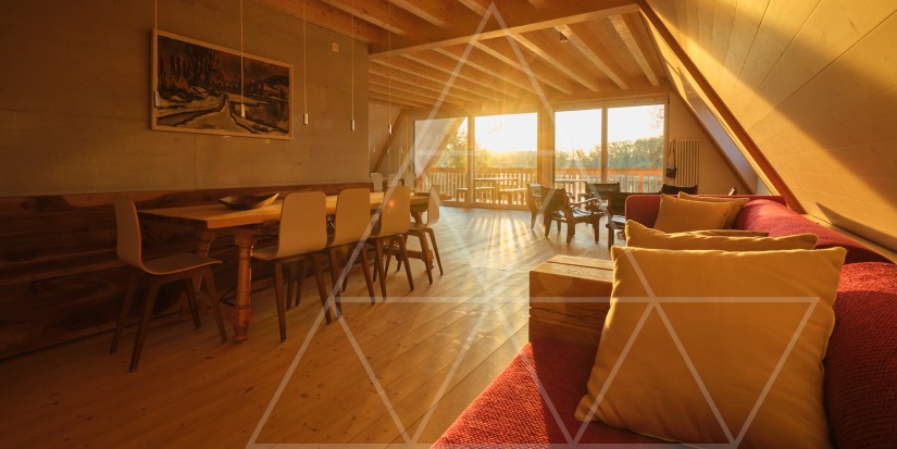 Wohnzimmer im Morgenlicht